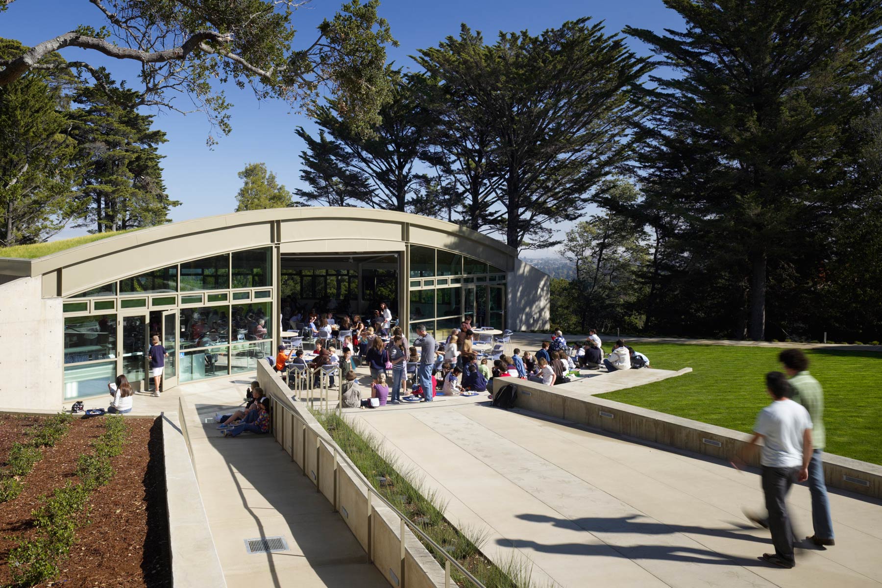 The Nueva Hillside Learning Complex is an innovative educational environment in the San Francisco Bay Area that is a sustainable model for 21st century students- the campus is certified LEED Gold and promotes environment stewardship and a passion for lifelong learning.