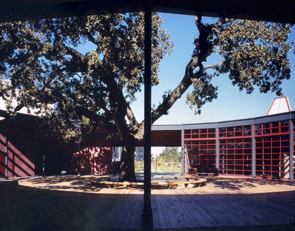 The Richard W. Lyman Graduate Residences at Stanford University in the Bay Area are shaped around the landscape to connect the students to the natural world.